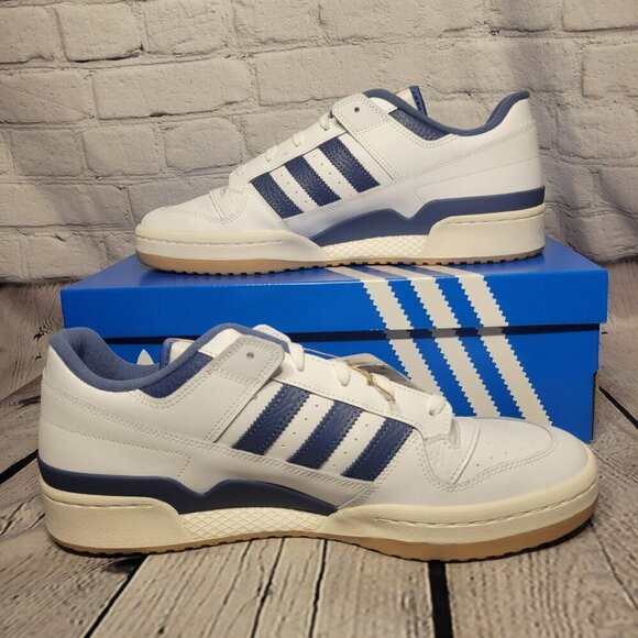 Adidas Forum Low CL Shoes - Picture 5 of 12